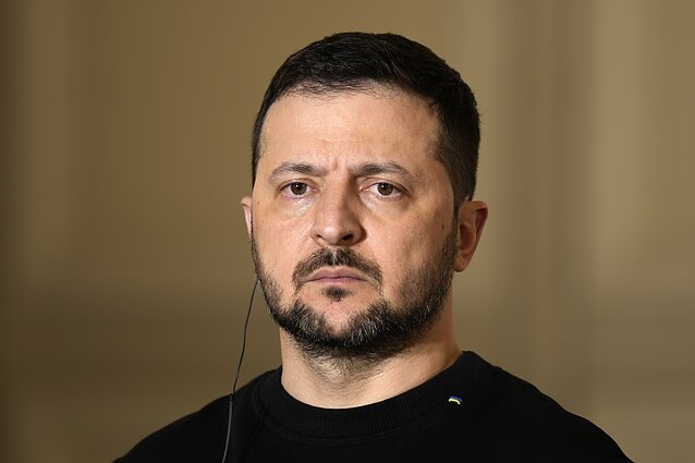 Karo metinės – sunkiu metu: Ukrainai trūksta amunicijos, karių, JAV sustabdė paramą, o Rusija spaudžia visame fronte