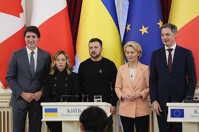G7 lyderiai rodo tvirtumą: Kanados ir Italijos premjerai pasirašė dvišalius saugumo susitarimus su Ukraina