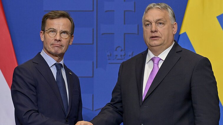 Vienas paskutinių žingsnių: Vengrijos parlamentas balsuoja dėl Švedijos priėmimo į NATO