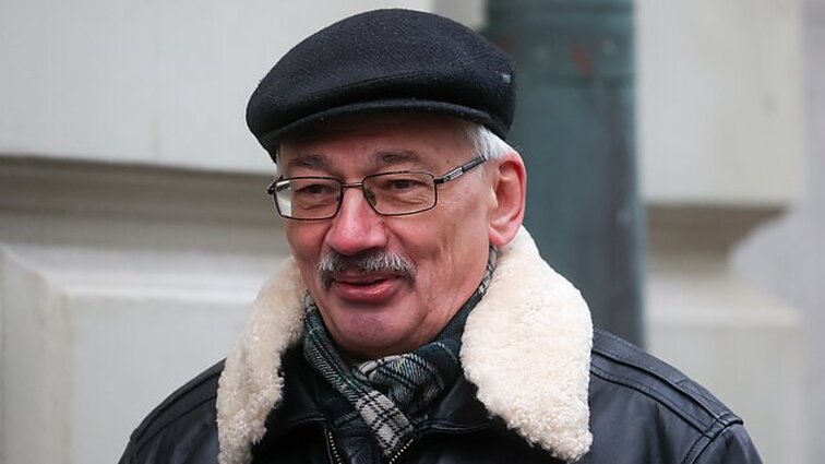 Maskvos teismas skyrė pustrečių metų kalėjimo žmogaus teisių gynėjui Olegui Orlovui