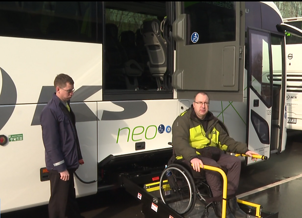 „Stotys turės pasiruošti“: tarp miestų kursuoja 10 neįgaliesiems pritaikytų autobusų