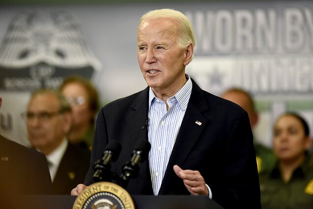 Joe Bidenas lankosi pasienyje su Meksika Joe Bidenas lankosi pasienyje su Meksika