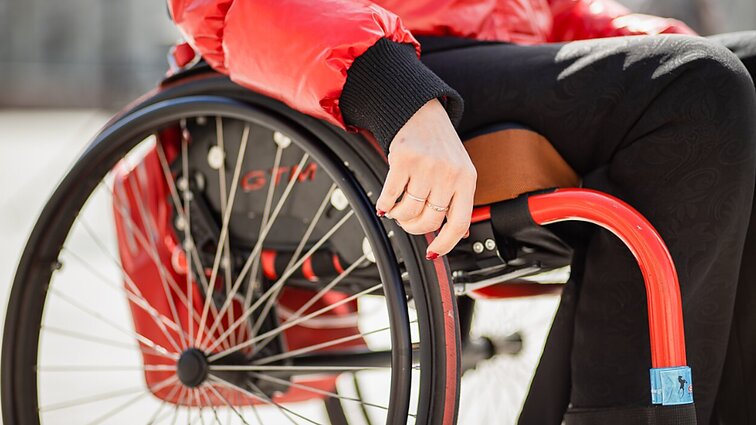 Daugėja prašymų pritaikyti būstus žmonėms su negalia: kai kurios savivaldybės neišnaudoja nė pusės lėšų