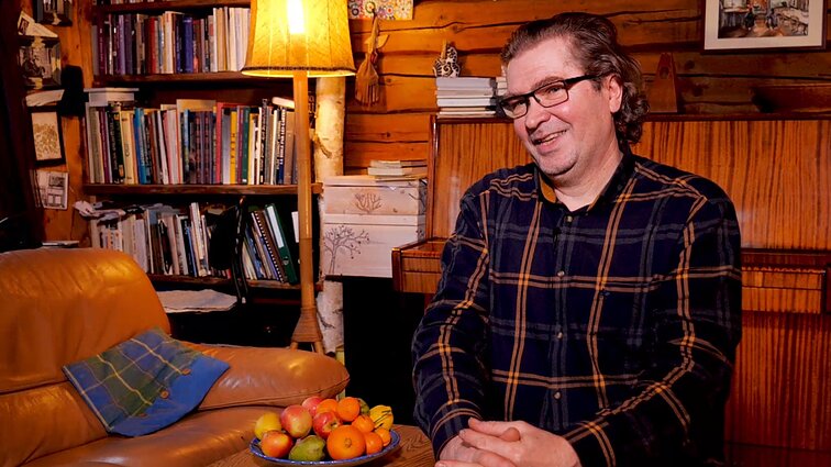 Atskirai nuo šeimos priverstas gyventi Romas: kad ir kaip būna sunku, nenusižeminsiu iki mišrainės valgymo iš plastikinės pakuotės