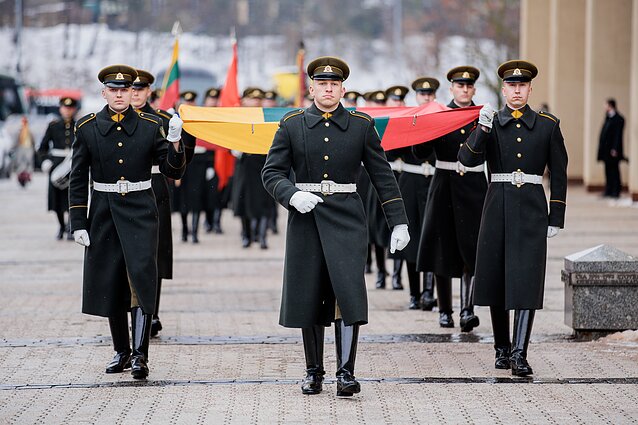 Baltijos valstybių vėliavų pakėlimo ceremonija Baltijos valstybių vėliavų pakėlimo ceremonija