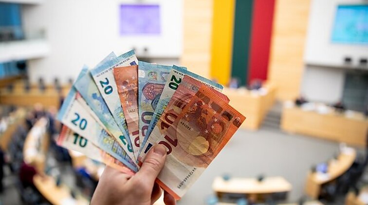 Politologas apie Seimo skaidrinimą: jei partijos žiūrėtų principingai, gali nelikti, ką įtrauktų į sąrašus