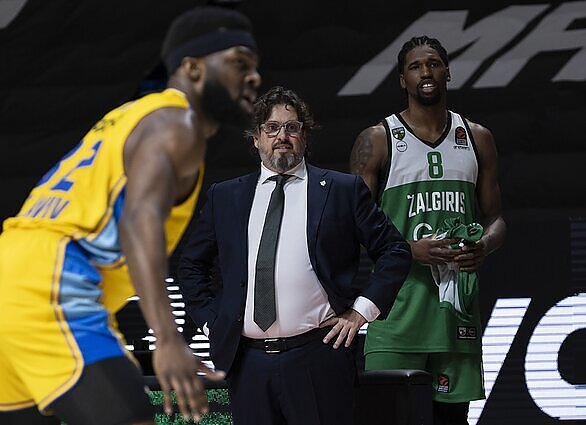 Paskutinę akimirką skaudžiai suklydęs „Žalgiris“ nusileido „Maccabi“ ekipai