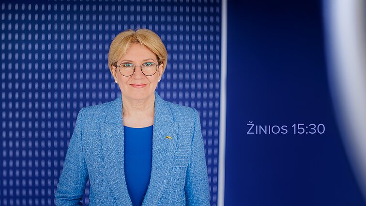 Žinios (su vertimu į gestų k.)