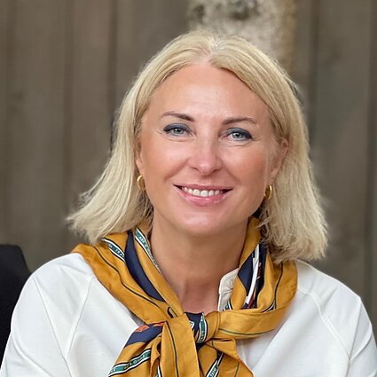 Kašauskaitė-Petrauskienė: viskas stojo į vietas ukrainietėms papasakojus, kad bėgant į paskutinį traukinį stotyje liko lagaminai ir šuneliai