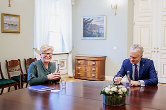 Ingrida Šimonytė, Gitanas Nausėda Ingrida Šimonytė, Gitanas Nausėda