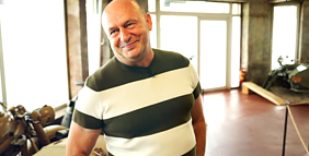 Albinas Monstavičius ir jo kolekcija Albinas Monstavičius ir jo kolekcija