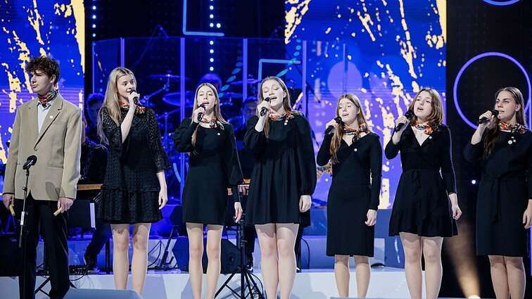 Dainų dainelė 2024. Biržų „Saulės“ gimnazijos mišrus vokalinis ansamblis – „Lakštingalų pilis“