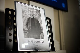 Atsisveikinama su režisieriumi Rimu Tuminu Atsisveikinama su režisieriumi Rimu Tuminu