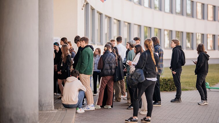 VU docentė Putinaitė tarpinių patikrinimų siūlo nenutraukti: reikia išimti kai kurias užduotis iš vertinimo