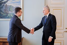 Gitanas Nausėda susitiko su Laurynu Kasčiūnu