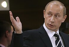 Vladimiras Putinas Miuncheno saugumo konferencijoje 2007 metais Vladimiras Putinas Miuncheno saugumo konferencijoje 2007 metais