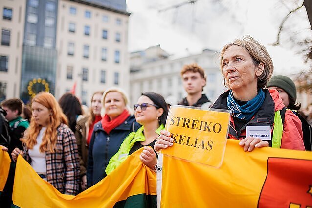 Pokyčiai pilietinės galios indekse: daugiau visuomenės dėmesio skirta mokytojams