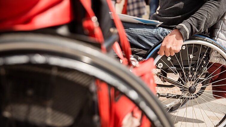 Asmens su negalia teisių apsaugos agentūros konsultavimo linija: kokią informaciją gali suteikti konsultantai?