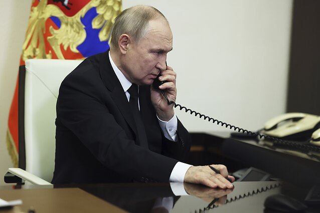 Władimir Putin omawia zamach w Moskwie