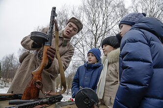 Vaikystės militarizacija Rusijoje