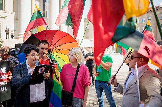 Seimo kontrolierė: policija rugsėjį neužtikrino LGBT bendruomenės teisės surengti taikią akciją Vilniuje