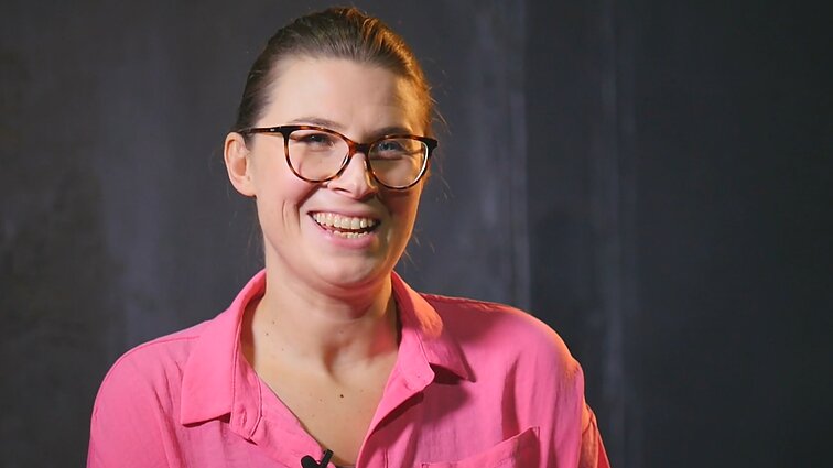 Vienintelė profesionali istorijų pasakotoja Vilniuje Milda: prieš 10 metų žmonės sukiojo pirštą prie smilkinio išgirdę, ką veikiu