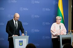 Denysas Šmyhalis ir Ingrida Šimonytė