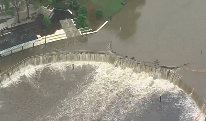 Pietryčių Australiją talžo stiprios liūtys ir vėjai: gyventojai įspėjami apie gresiančius potvynius