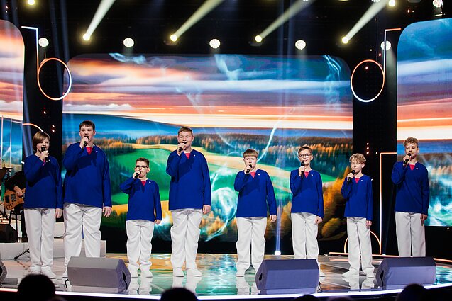 Dainų dainelė 2024. Vilkaviškio muzikos mokyklos berniukų oktetas – „Tau visas dangus“