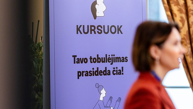 Kritikuoja mokymų platformą „Kursuok“: programų sąrašas siauras, dalis kursų neatitinka kainos