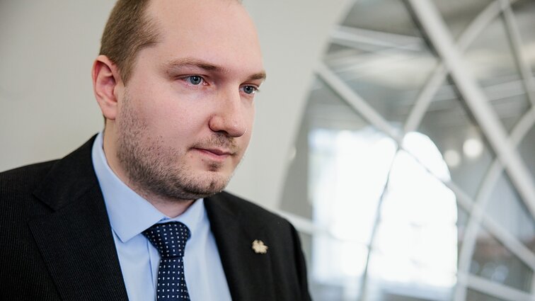 Sarafinas apie Jakšto pasitraukimą: švietime nepasiteisina „buldozerio“ pozicija – ji atsimušė į sieną