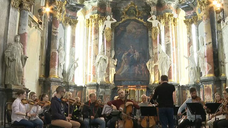 Pagerbiant kompozitorių Vidmantą Bartulį, šv. Kristoforo kamerinis orkestras kviečia į koncertą