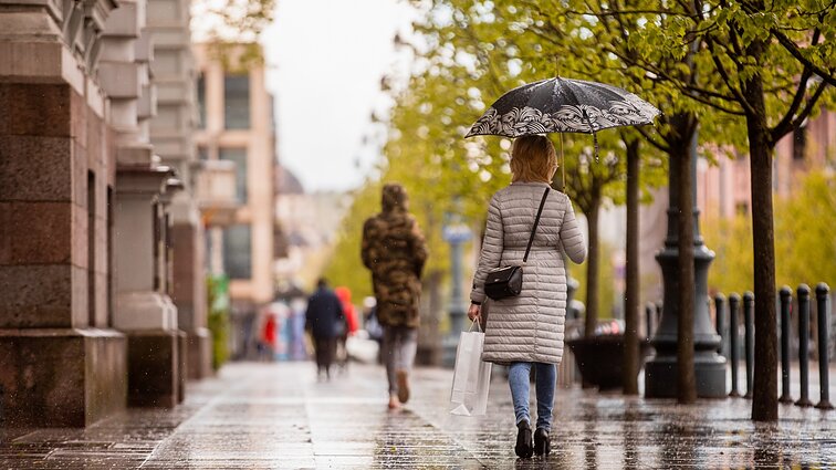 Prisiminsime šiltesnę aprangą: sugrįžta trumpi lietūs ir net šalnos