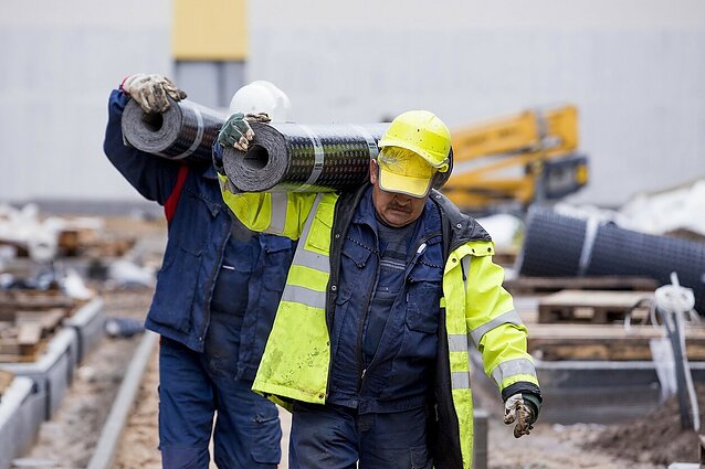 Lietuvoje trūksta kvalifikuotų specialistų – ypač mechanikų, inžinierių, elektrikų, statybininkų