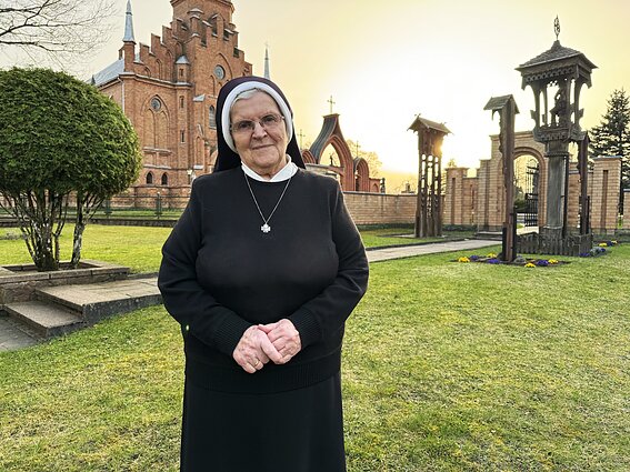 Vienuolė Antanina Irena Valaitytė