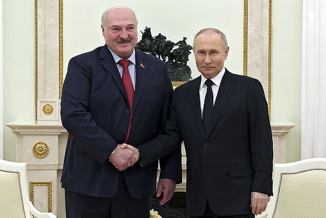 Maskvoje su Lukašenka diskutavęs Putinas: smūgiai Ukrainos energetikos sektoriui – atsakas už Kyjivo atakas