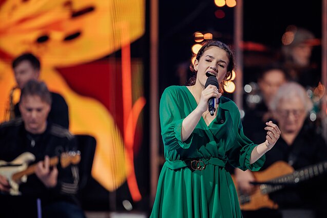 Dainų dainelė 2024. Agnė Baliūnaitė – „Šimtas pavasarių“