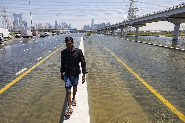 Smarkaus lietaus sukeltas potvynis Dubajuje