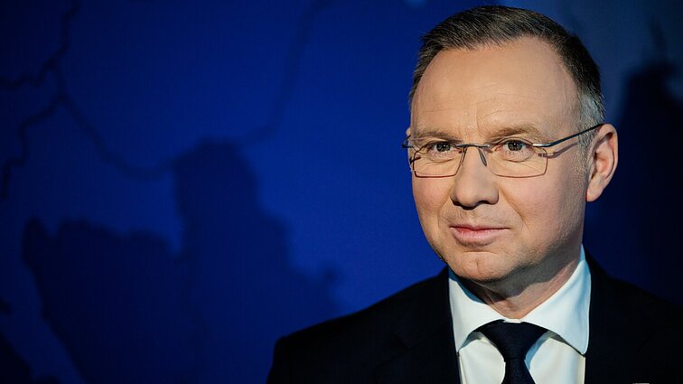 Duda: Lenkija pasirengusi priimti NATO branduolinius ginklus