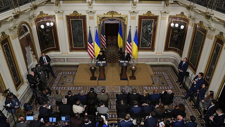 JAV Senatas šiandien spręs dėl daugiau nei 60 mlrd. paramos paketo Ukrainai