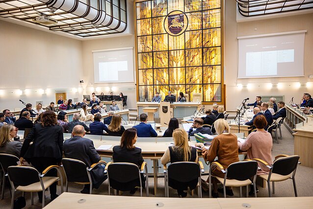 Į Kauno savivaldybės posėdį atėję mero ir jo komandos kritikai