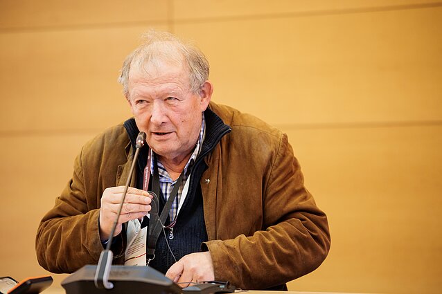 Dyskusja "Co powinni czynić Polacy i Litwini do 2050 roku?". Adam Michnik Dyskusja "Co powinni czynić Polacy i Litwini do 2050 roku?". Adam Michnik