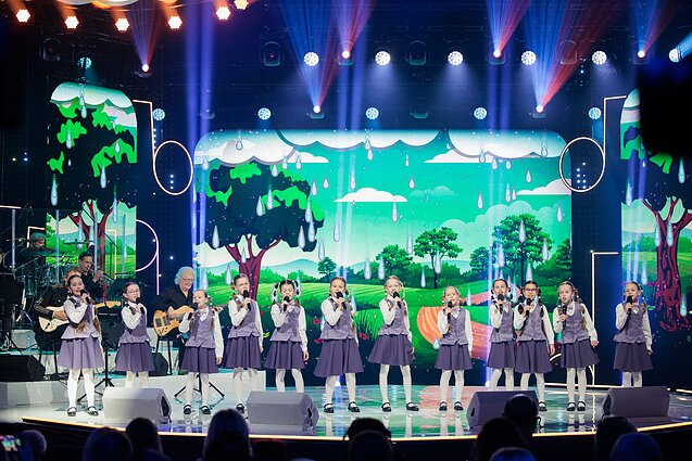 Dainų dainelė 2024. „Dagilėllis“ – „Sidabro lietus“