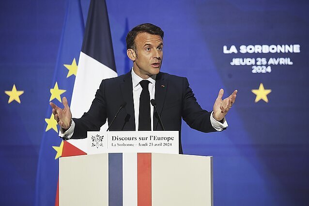 Macronas pareiškė, kad Prancūzijos branduolinis ginklas yra būtinas Europai