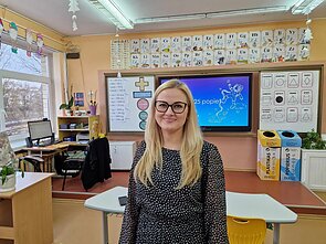 Pasvalio Lėvens pagrindinės mokyklos pradinių klasių mokytoja Eglė Lavickienė sako norinti mokykloje sulaukti ir pensijos. Pasvalio Lėvens pagrindinės mokyklos pradinių klasių mokytoja Eglė Lavickienė sako norinti mokykloje sulaukti ir pensijos.