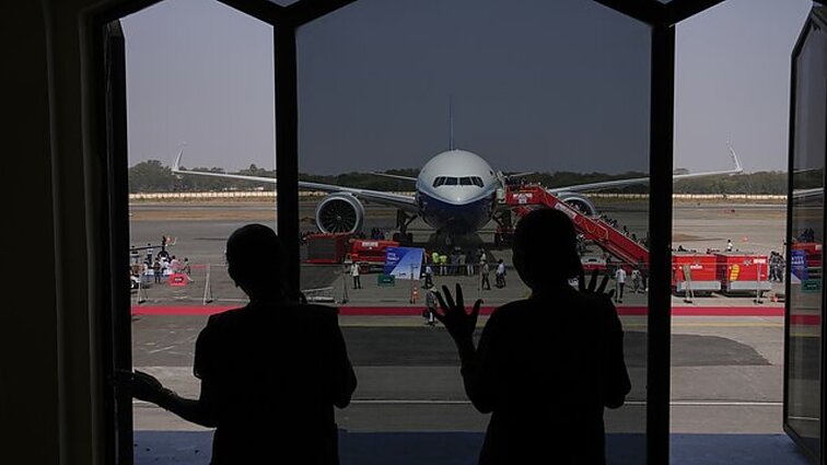 Perspėja dėl Rusijos kuriamų GPS trikdžių – gali sukelti aviakatastrofą