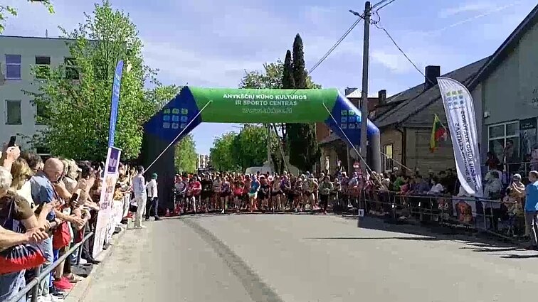Giliausias tradicijas turintis bėgimas: Anykščiuose 61 kartą surengtas „Puntuko akmuo“