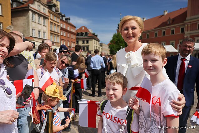 Para Prezydencka RP na obchodach Dnia Flagi RP oraz Dnia Polonii i Polaków za Granicą Para Prezydencka RP na obchodach Dnia Flagi RP oraz Dnia Polonii i Polaków za Granicą