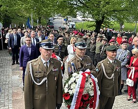 Obchody 3 maja na cmentarzu na Rossie Obchody 3 maja na cmentarzu na Rossie