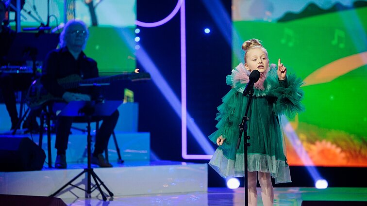 Dainų dainelė 2024. Smiltė Jackaitė – „Varnalėša“